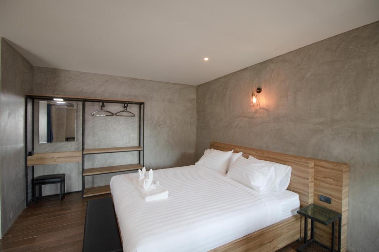 Rabbit Hotel Phimai Exterior foto