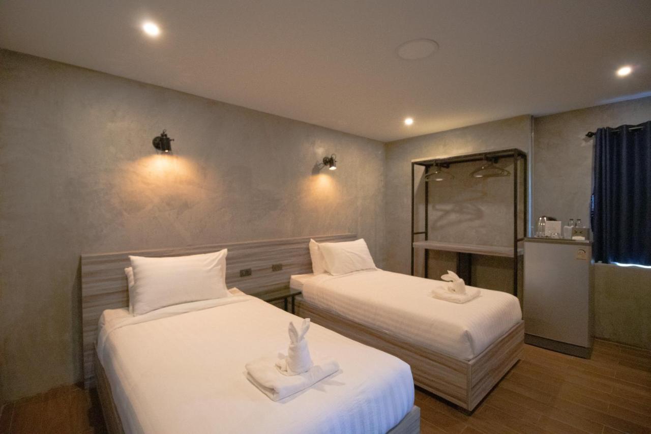 Rabbit Hotel Phimai Exterior foto