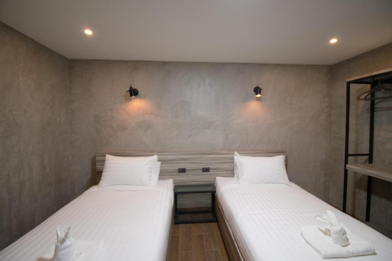 Rabbit Hotel Phimai Exterior foto