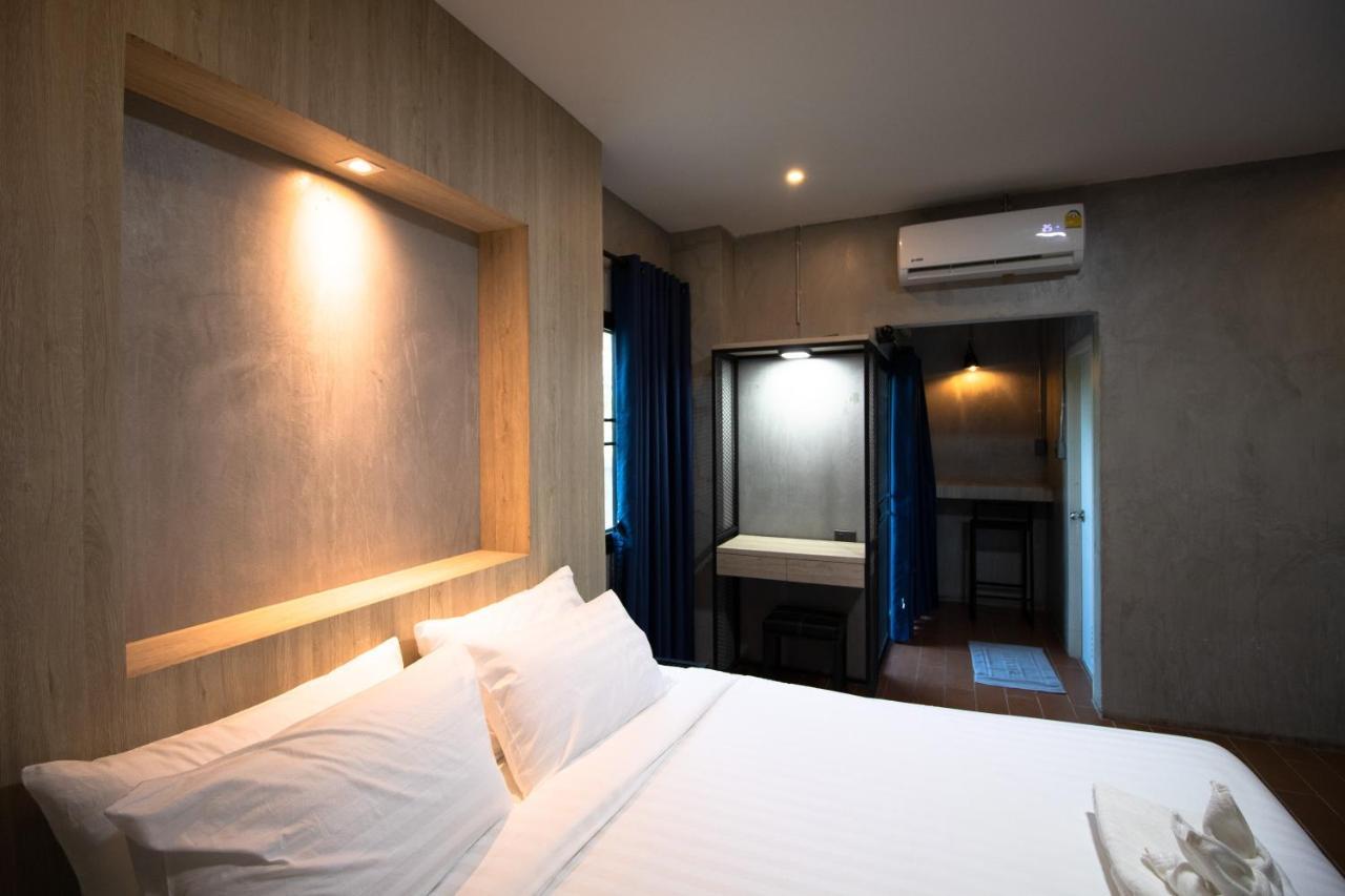 Rabbit Hotel Phimai Exterior foto