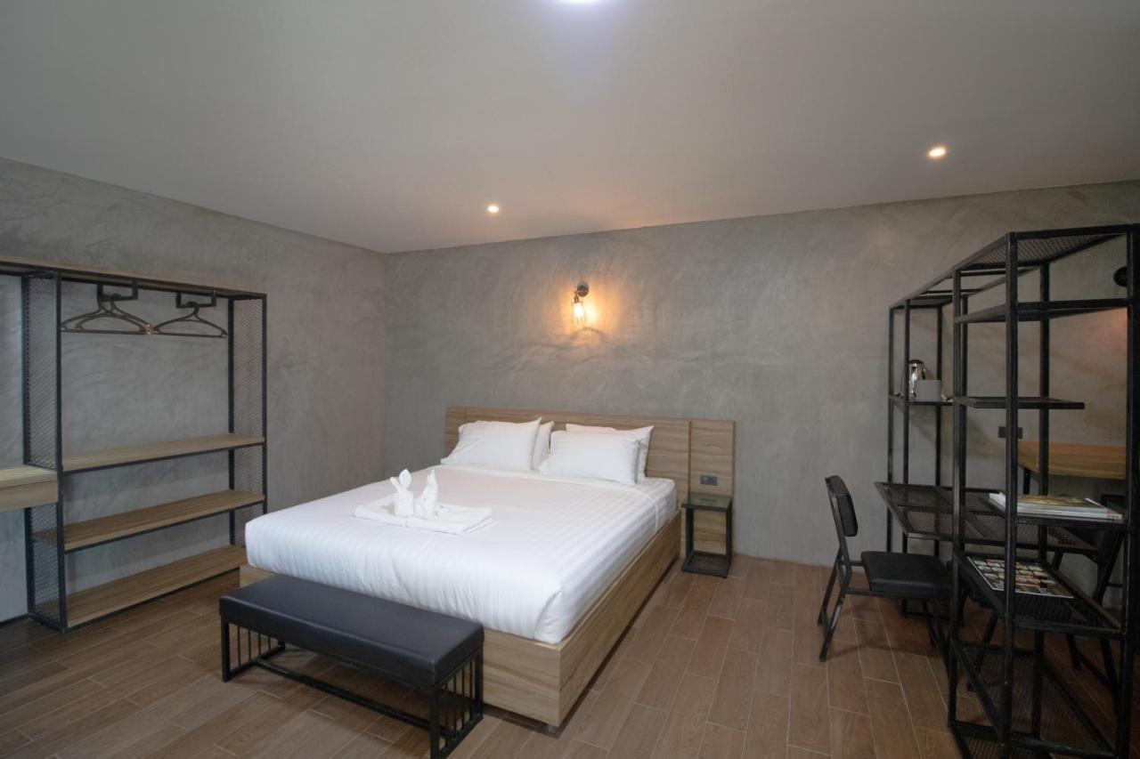 Rabbit Hotel Phimai Exterior foto