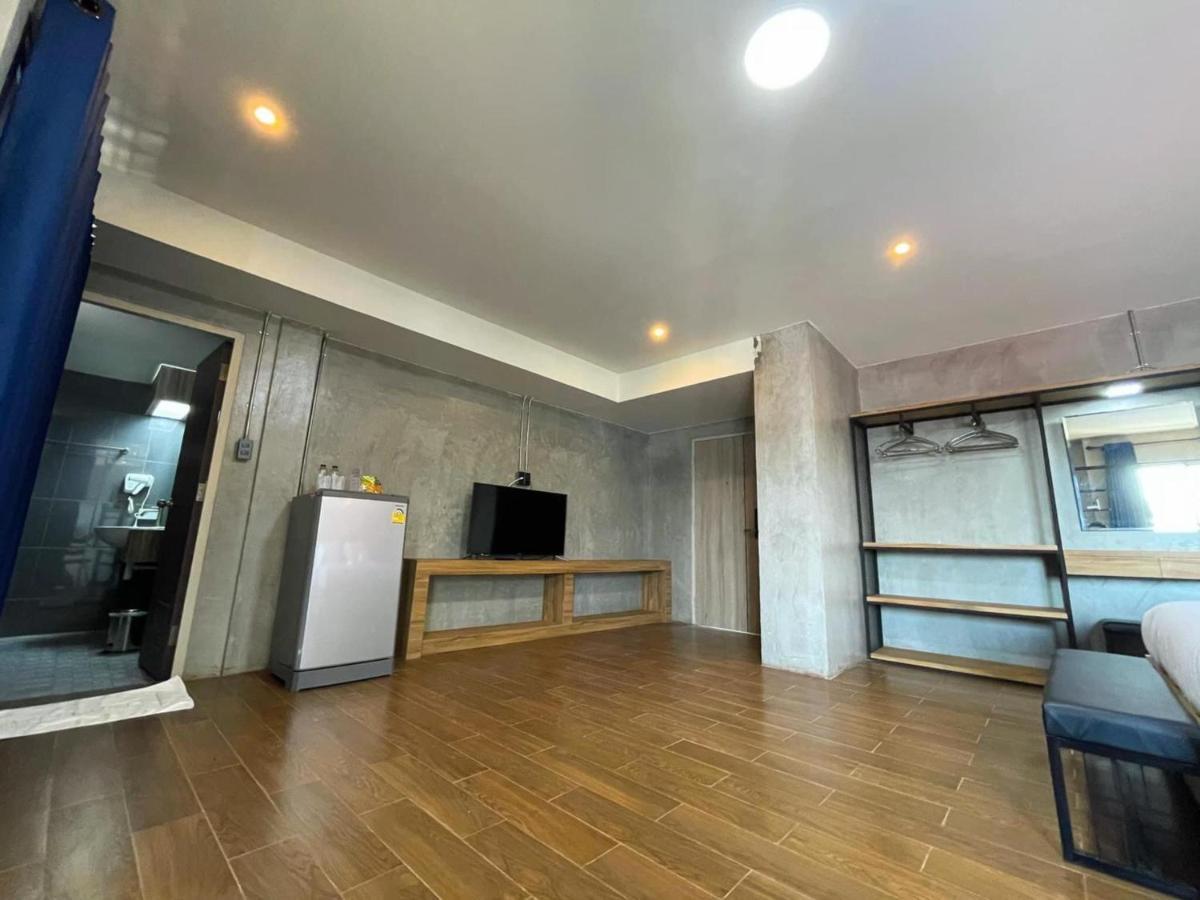 Rabbit Hotel Phimai Exterior foto